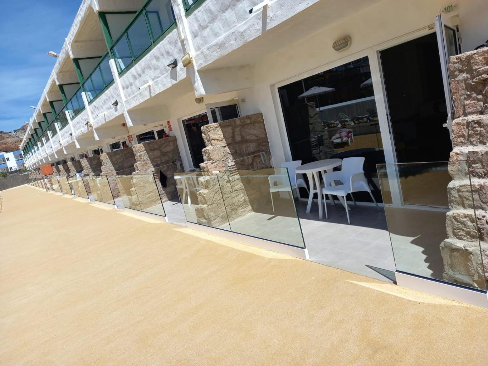Apartamentos Florida Gran Canaria Adults Only Пуерто Рико Екстериор снимка